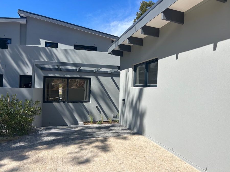 4 Bedroom Property for Sale in Hout Bay Western Cape